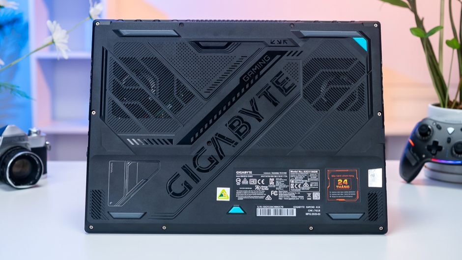 ASUS ROG Strix G16 vs Gigabyte A16: Chọn laptop gaming flagship nào?