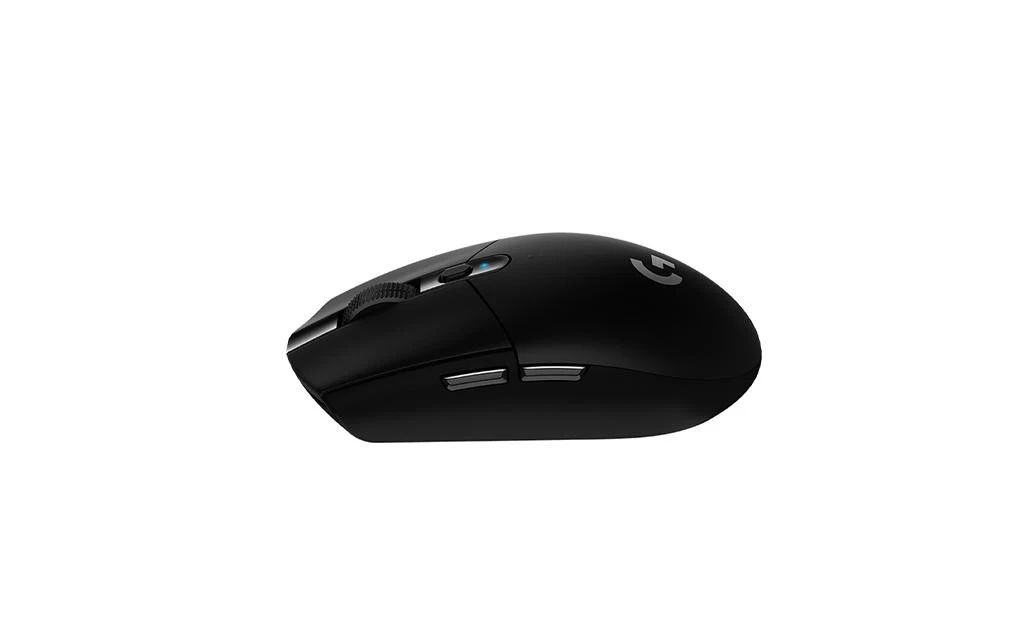 Logitech G304: chuột gaming giá rẻ thực dụng giữa thời siêu nhẹ