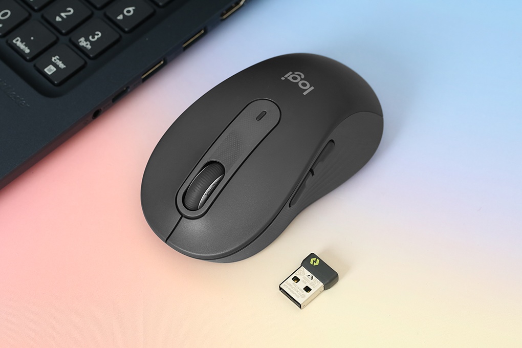 Chuột gaming không dây: USB dongle hay Bluetooth tốt hơn cho game thủ?