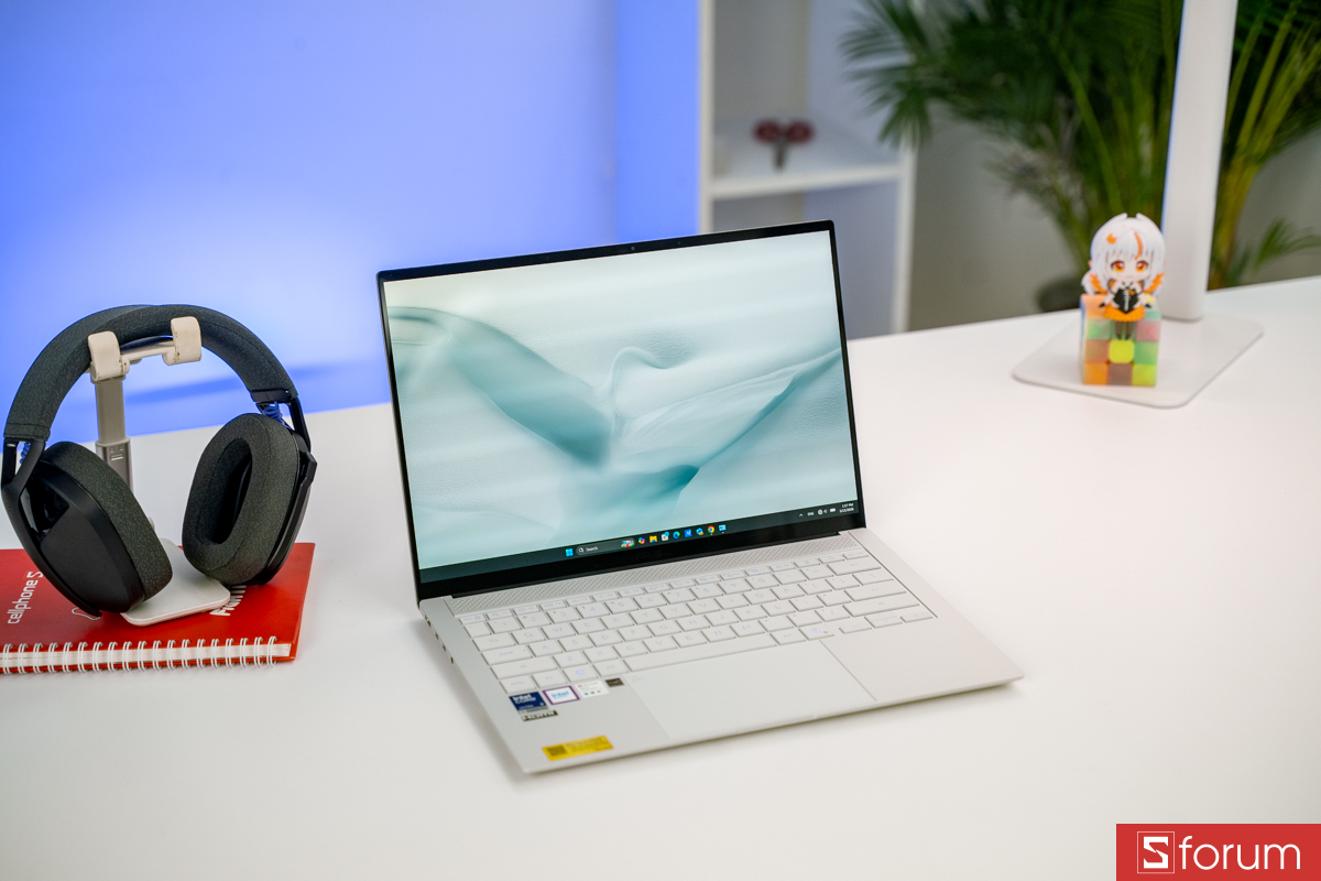 iPad hay laptop cho sinh viên Ngoại ngữ?