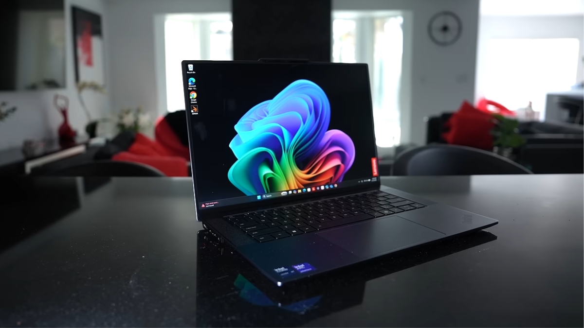 ThinkPad X9 15 Aura Edition: OLED, AI và hiệu năng cho doanh nhân