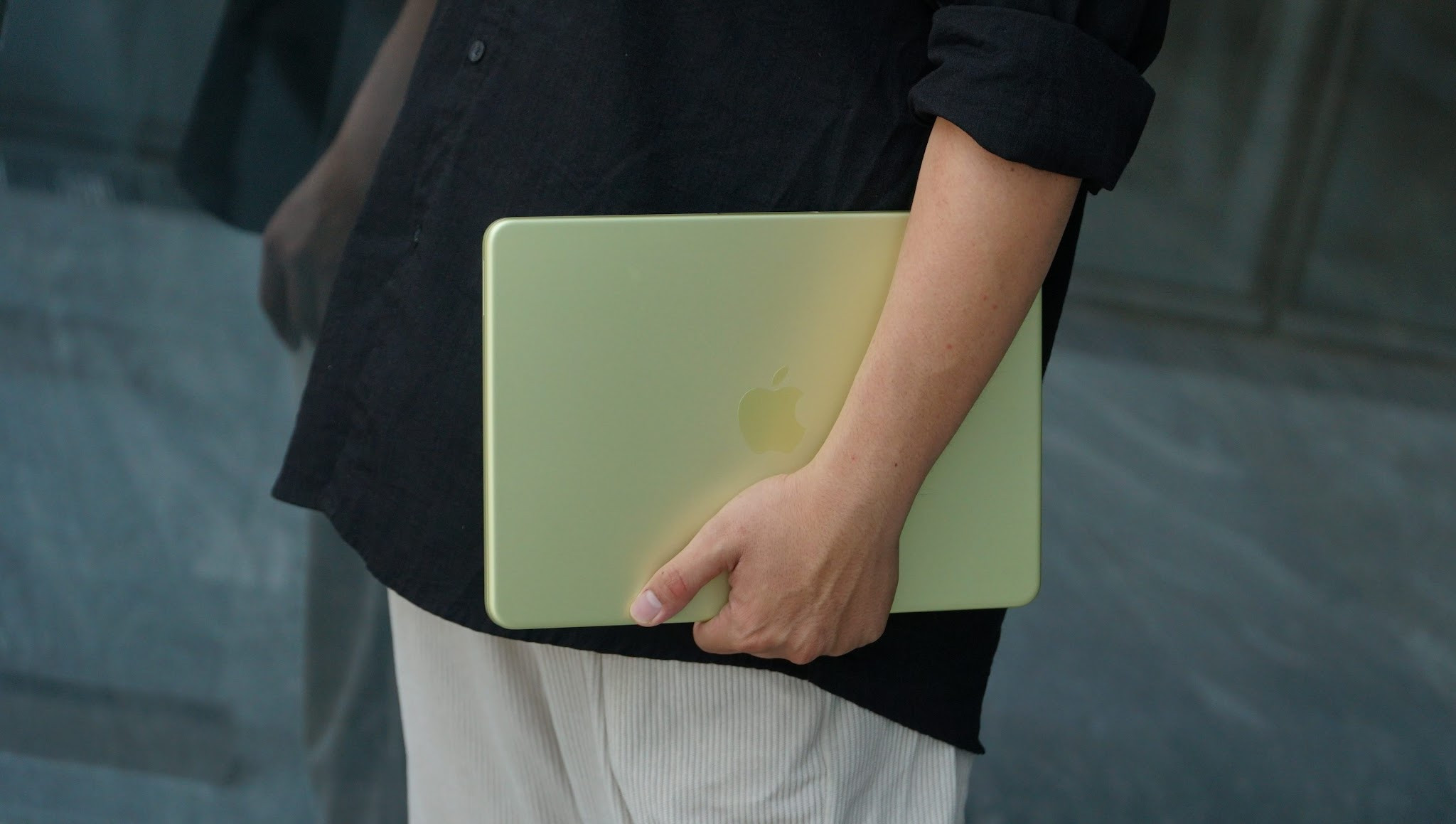 MacBook Neo giá rẻ: có thông minh hơn laptop Windows 15 triệu?