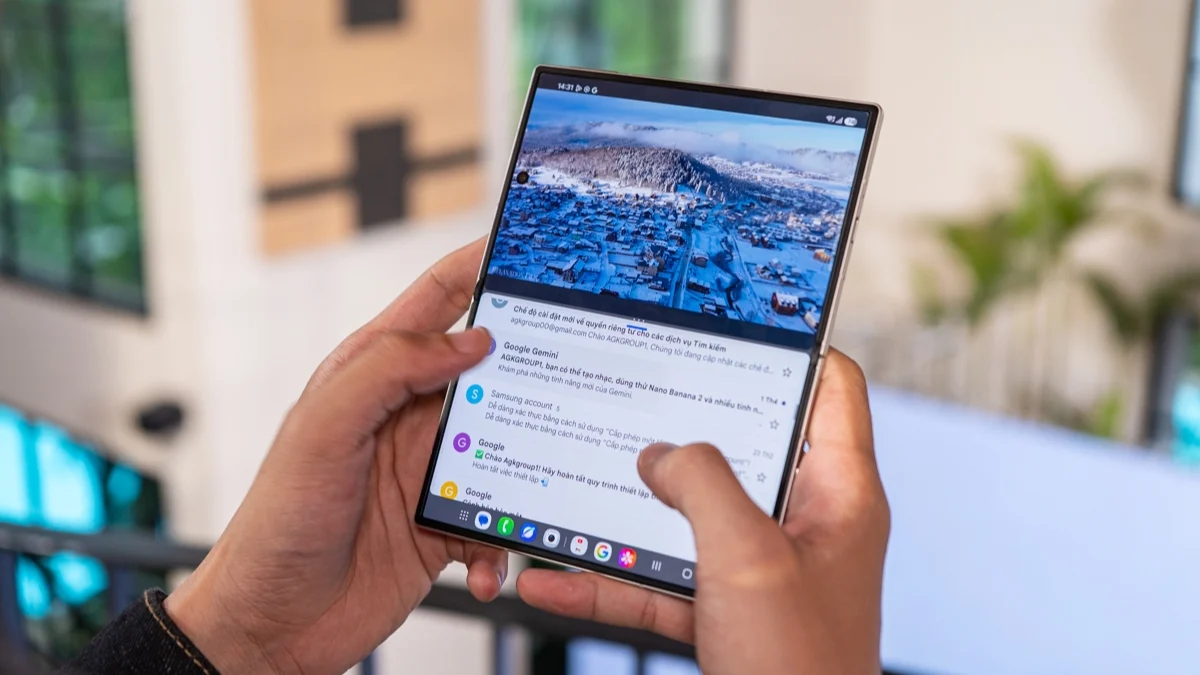 Galaxy Z Fold8 Ultra chênh 6 triệu: nâng cấp có xứng đáng?