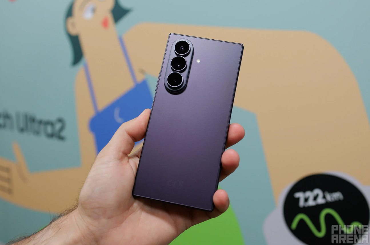 Z Fold8 Ultra vs Huawei Pura X Max: điện thoại gập ngang nào đáng mua?