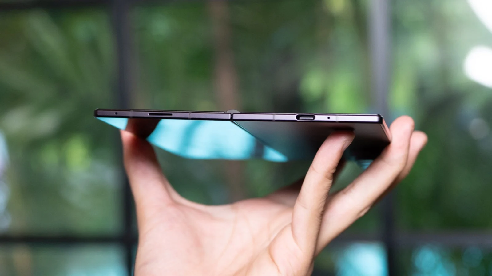 Galaxy Z Fold 8 Ultra mỏng 4,1 mm: Đổi lấy gì, mất gì?