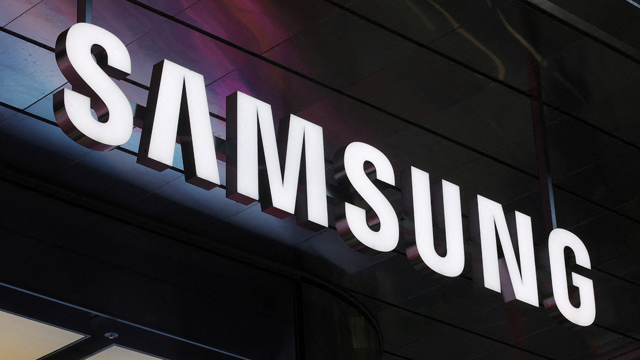 RAM Shortage Is Quietly Locking In Higher Flagship Phone Prices