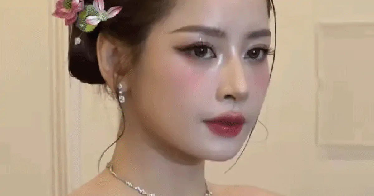 Học phí 50 triệu và mặt nạ 1 triệu: đắt đỏ hay đáng giá trong thế giới makeup cao cấp?