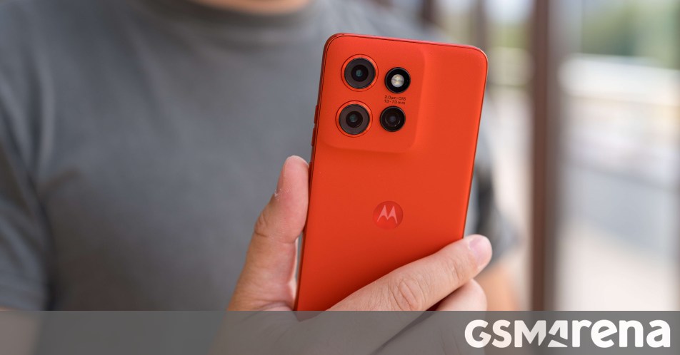 Motorola Edge 70 Series Makes Flagship Specs a Mid-Range Problem