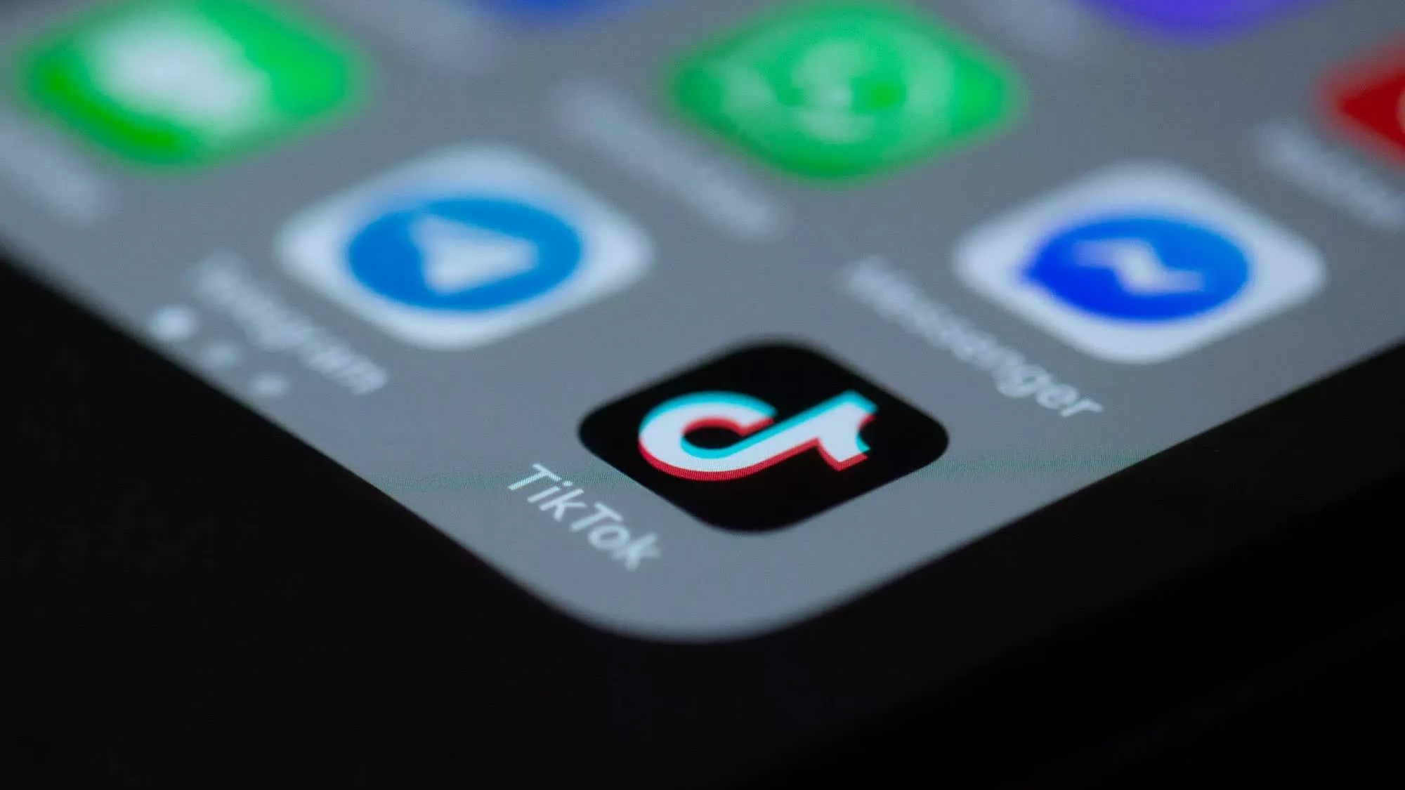 Social Media Addiction Lawsuits Push Platforms Toward Accountability