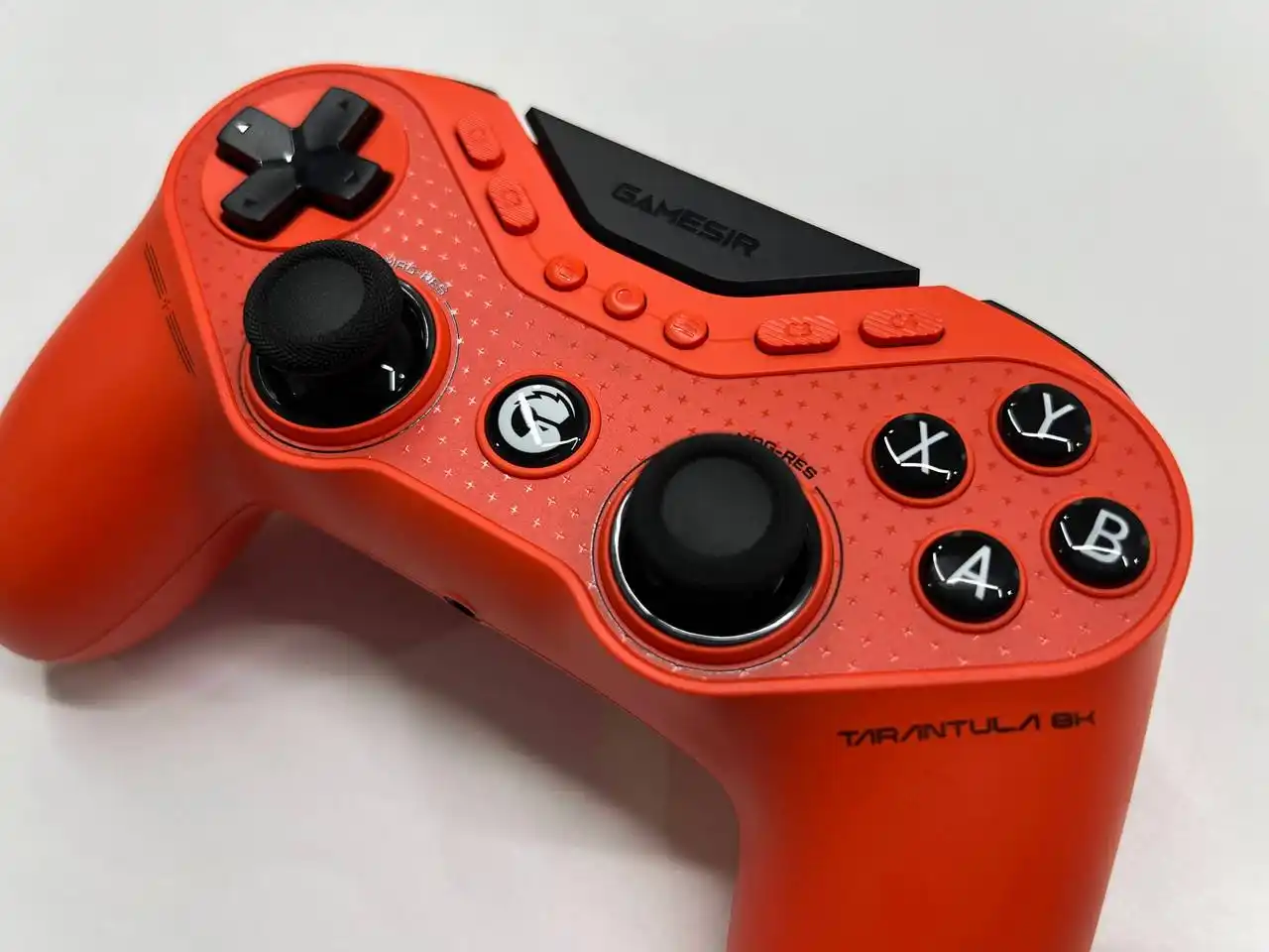 GameSir Tarantula 8K PC: có đáng để game thủ try-hard?