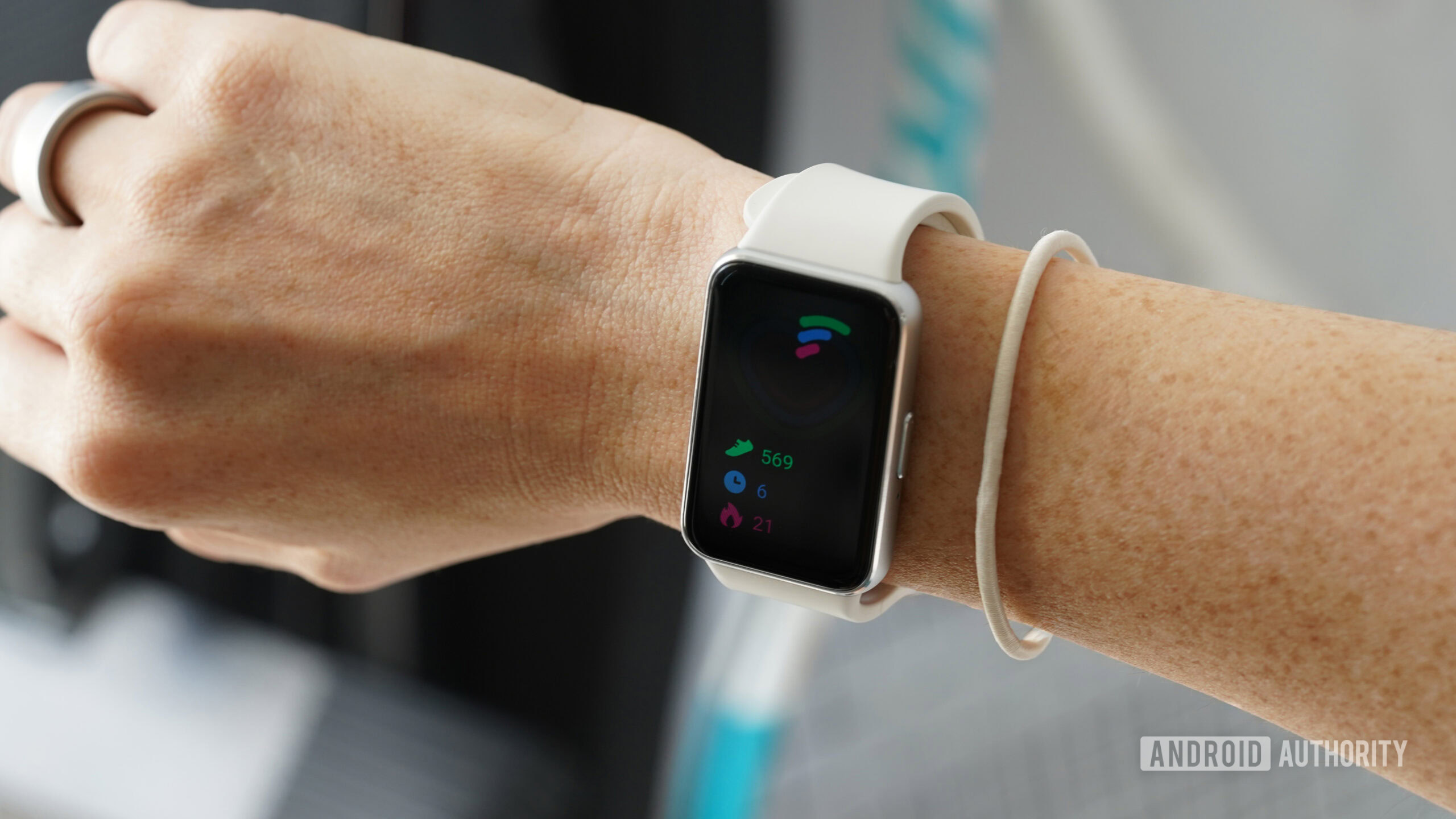 Galaxy Fit 4 Specs Hint at Samsung’s Next Budget Fitness Tracker