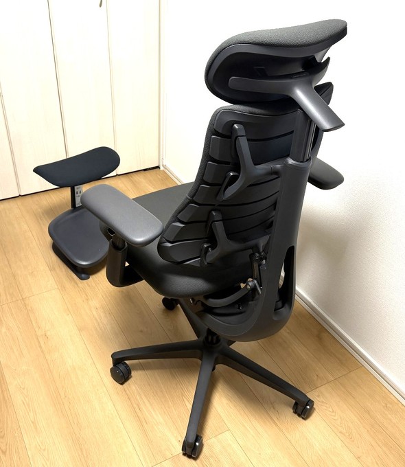 Ghế ergonomic dưới 10 triệu: LiberNovo Omni Gen và Xpanse T9 cho bàn làm việc sáng tạo