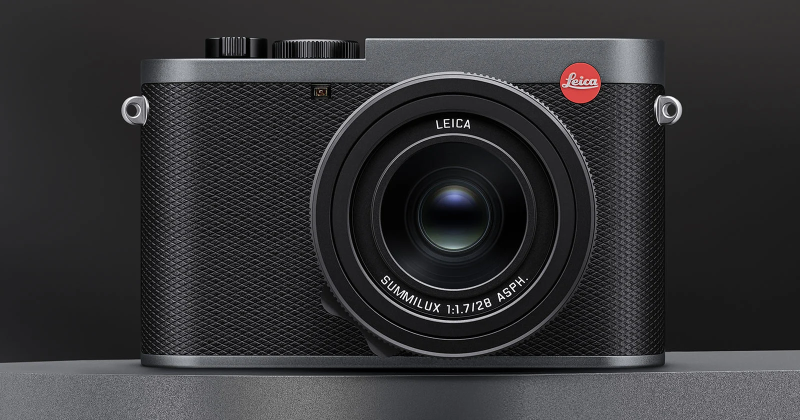 Leica Q vượt mặt dòng M: Khi compact cố định thống trị Leica