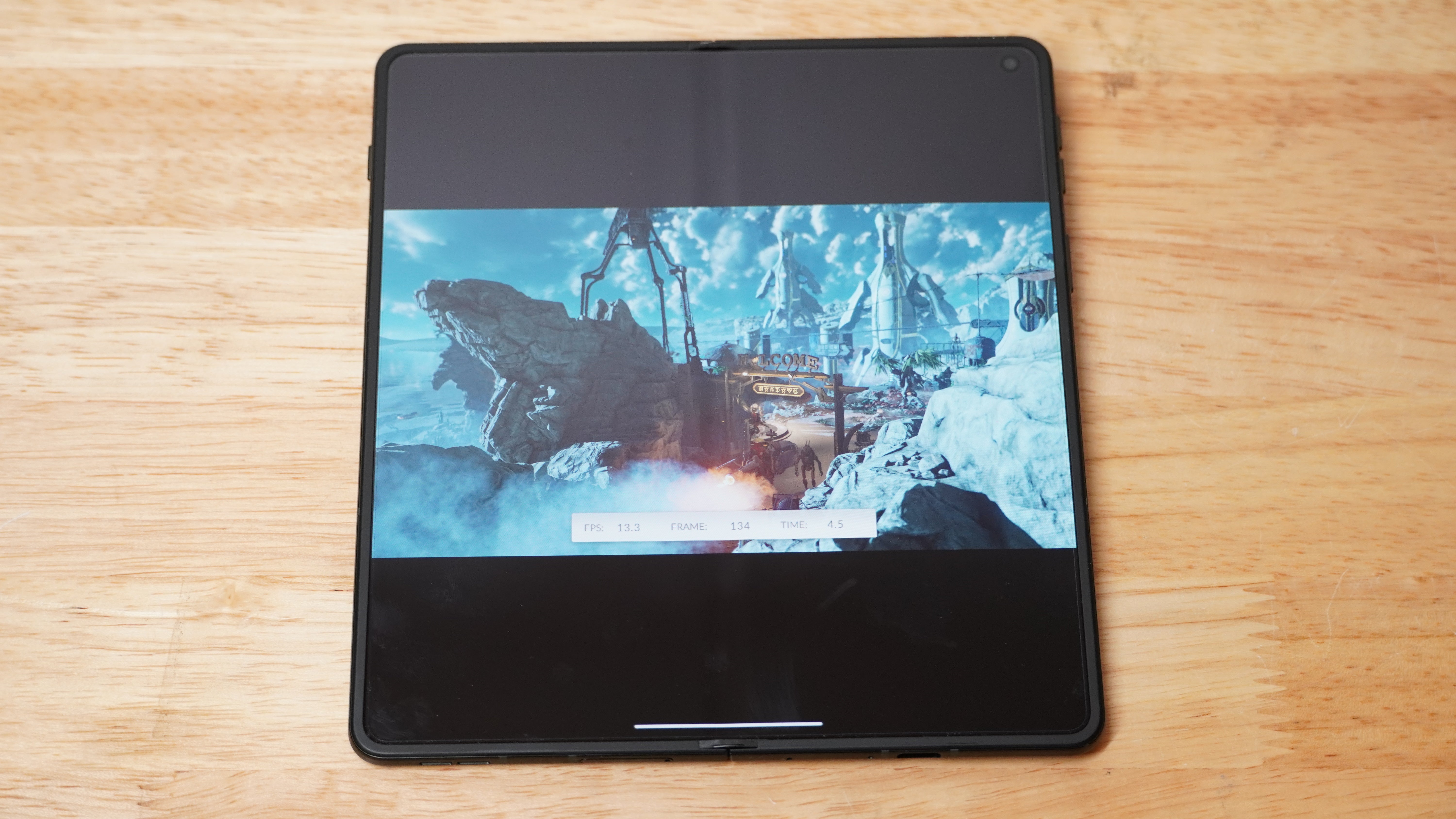 Motorola Razr Fold Review: A Real Alternative to Samsung’s Foldables