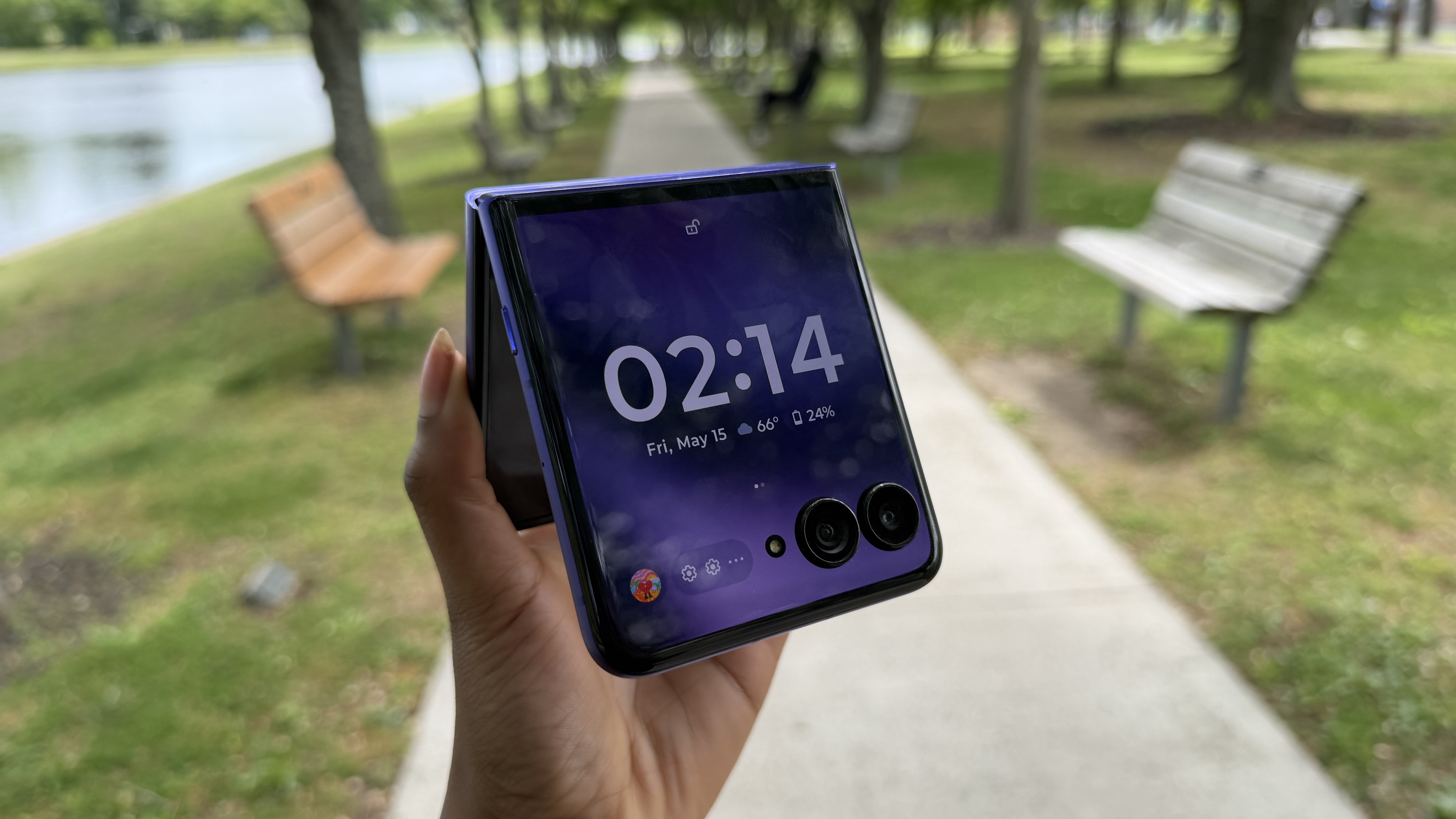 Galaxy Z Fold 8 vs Z Flip 8: Which Samsung Foldable Fits Your Life?