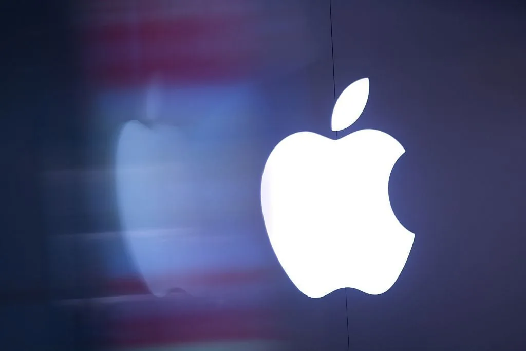 Apple Upgrade Program vs Buying Outright: The Real Cost of Leasing Your iPhone