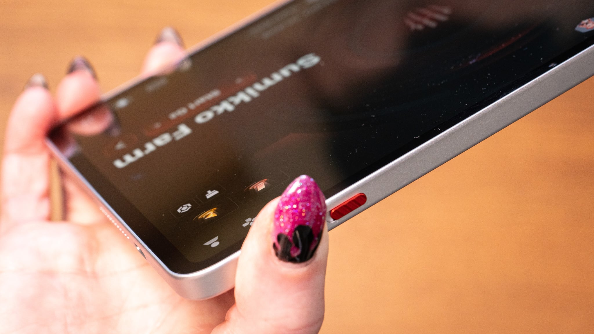 RedMagic Astra 2 vs Lenovo Legion Tab Gen 5: Which Gaming Tablet Wins?