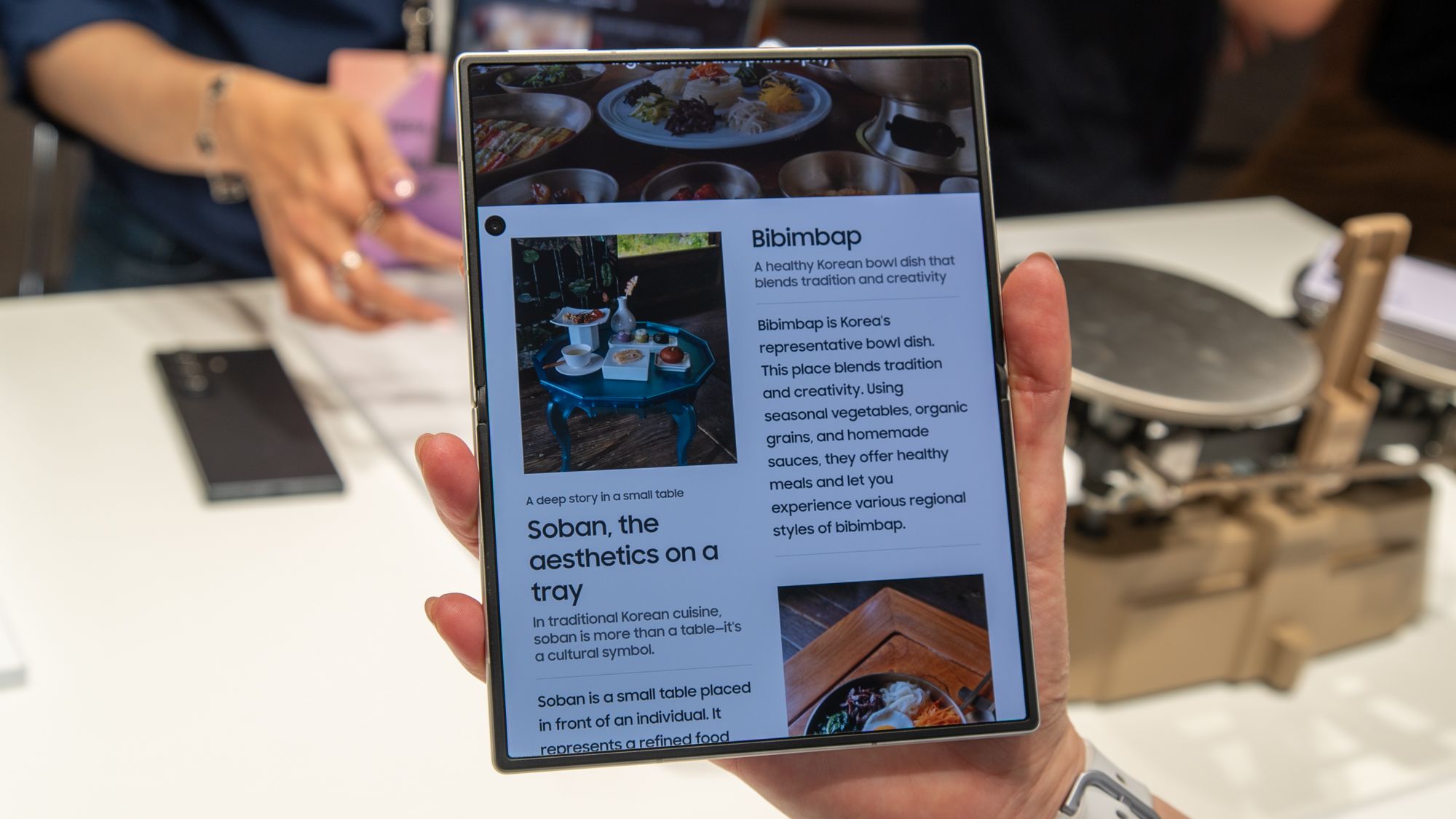 Samsung’s Next Foldables Are About to Fix the Crease Problem