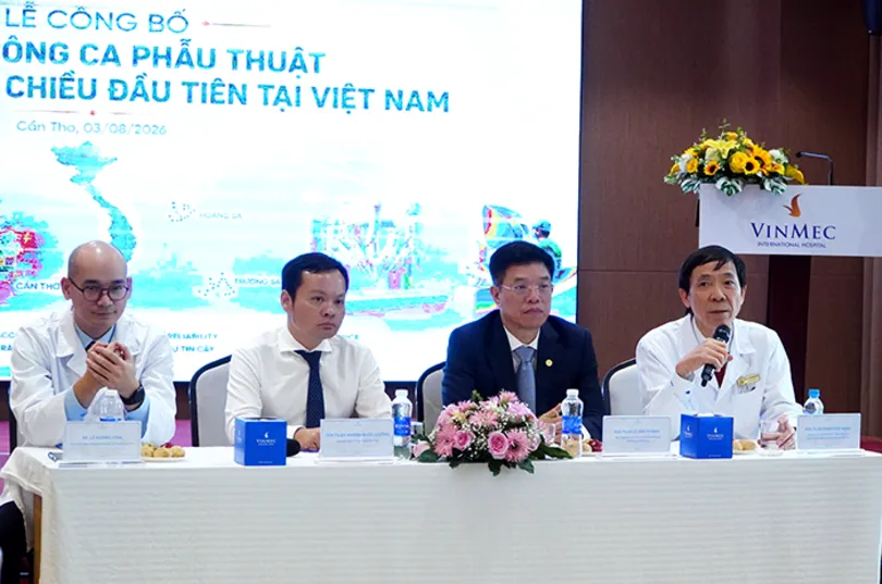 Phẫu thuật robot từ xa hai chiều: cú nhảy dài của y tế chính xác