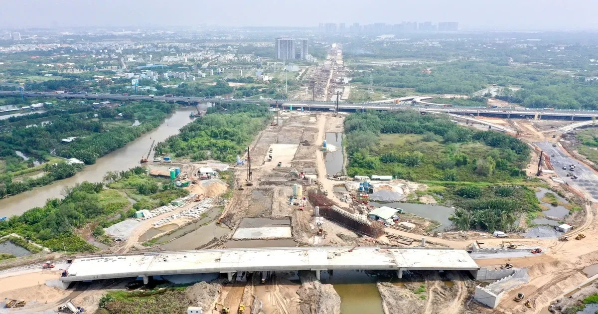 Sân bay PPP nghìn tỷ đồng: Cất cánh hay chậm trễ?