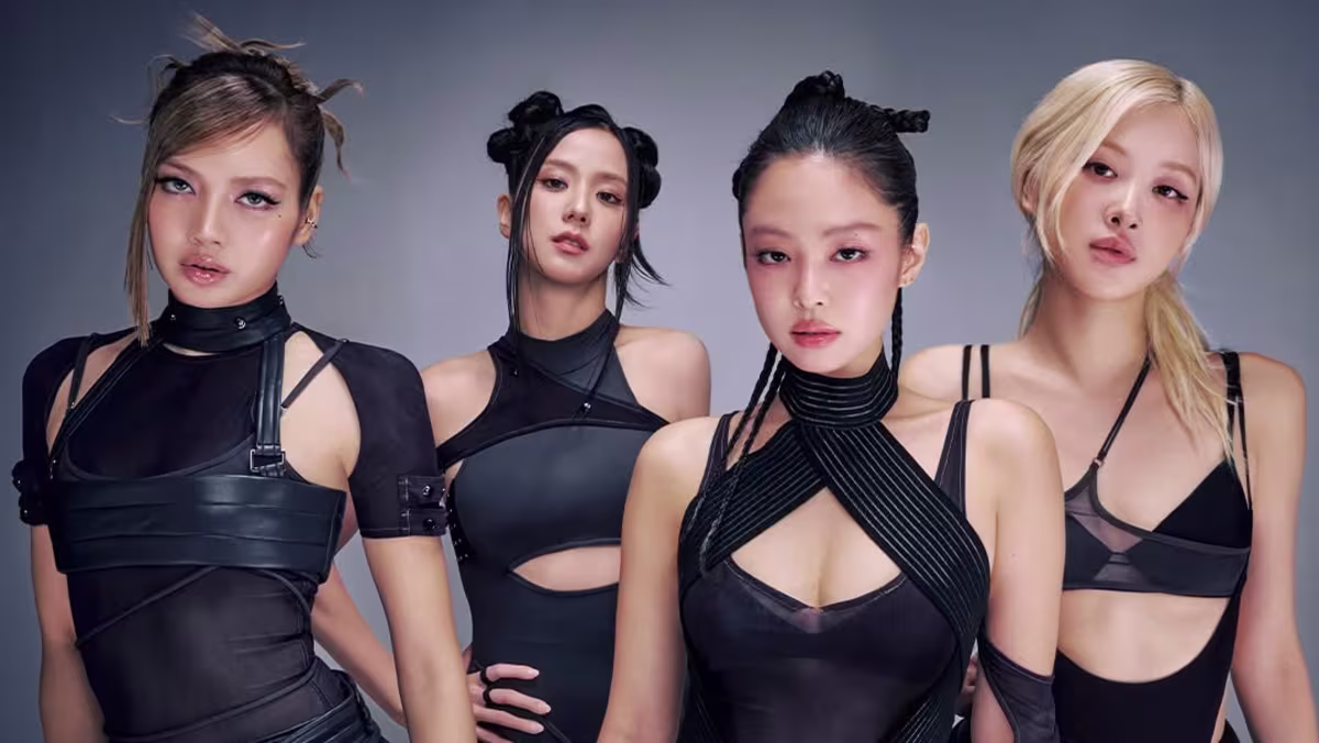 How BLACKPINK’s 10th Anniversary Became a Fan Relations Lesson
