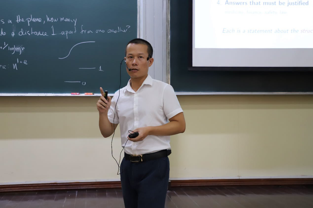 Toán học và AI cùng tiến hóa: Khi máy tính trở thành đối tác tư duy