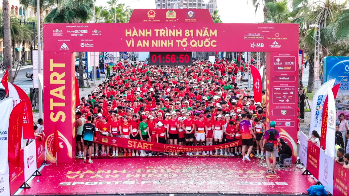 Giải chạy Công an mở rộng: bước nhảy 1,7 lần và cự ly marathon 42km
