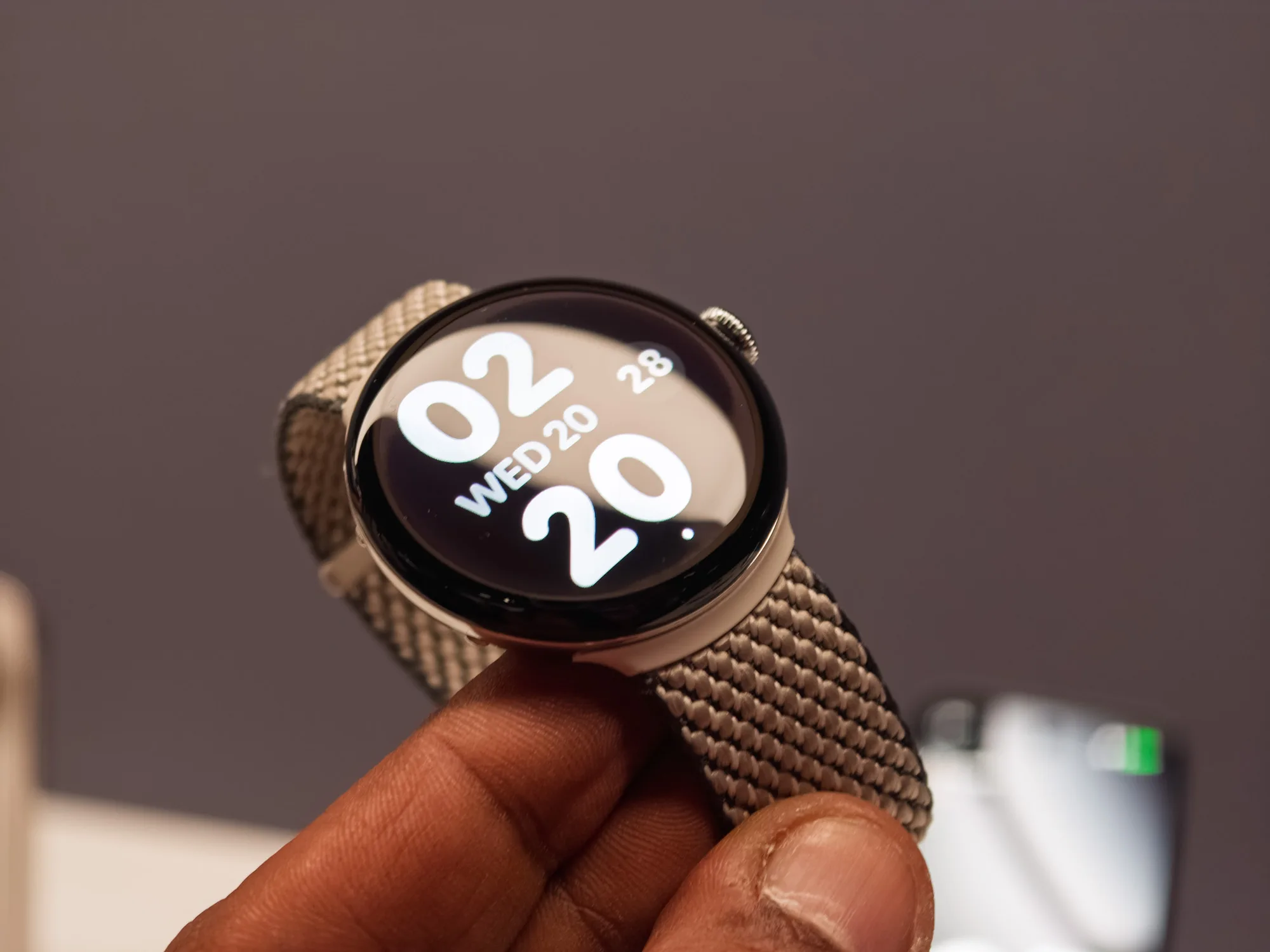 Pixel Watch sắp mở khóa không PIN: bước ngoặt bảo mật học từ Apple Watch