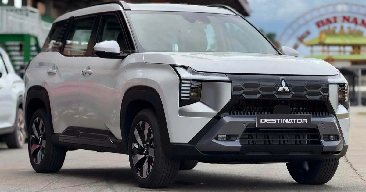 Mitsubishi Destinator giảm 80 triệu: Có đủ lực đấu CX-5 và Tucson?