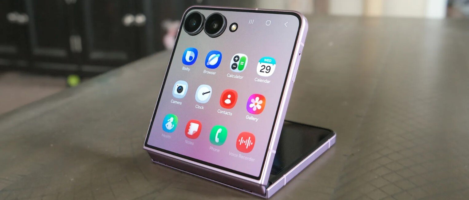 Điện thoại màn hình gập nào đáng mua nhất: Galaxy Z Fold8 và các đối thủ