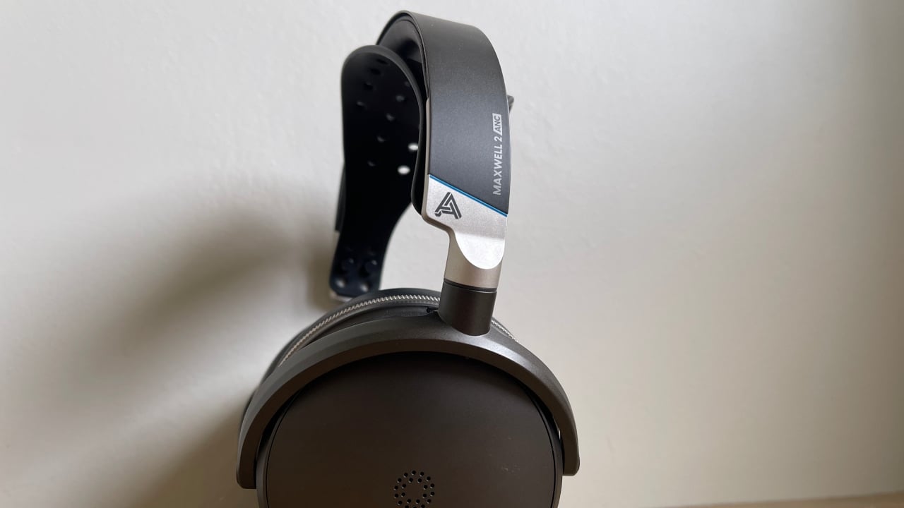 OoopusX Op.22 Review: Budget Earphones With Big-League Sound