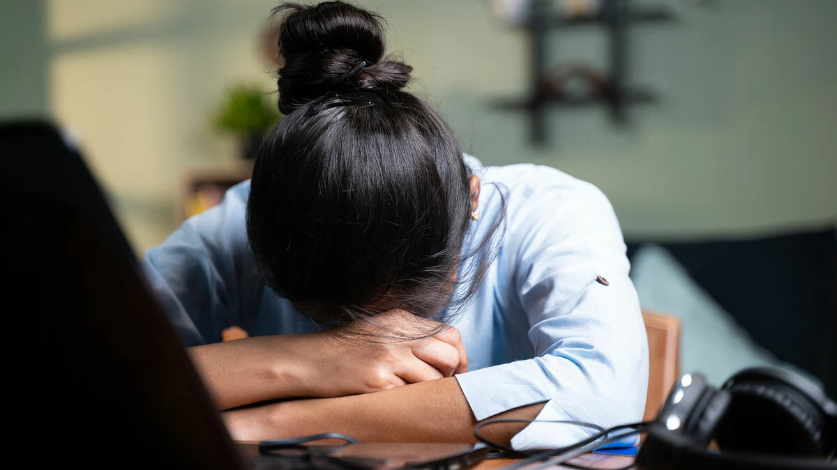Cô đơn giữa gia đình: sức nặng vô hình trên vai phụ nữ
