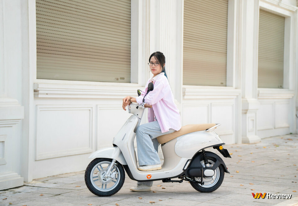 5 chiếc xe máy điện dưới 20 triệu tốt nhất cho năm học mới