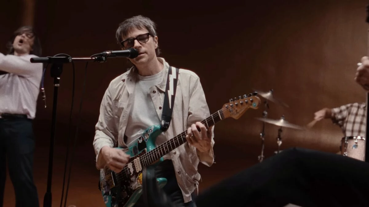 Weezer’s ‘C.E.O.’ Proves Their 90s Alt-Rock Engine Still Runs Hot