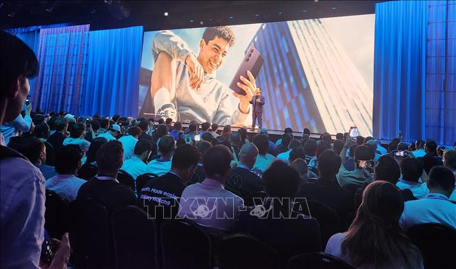 Galaxy Z Fold 8 Demand Outruns Supply: Foldables Finally Go Mainstream