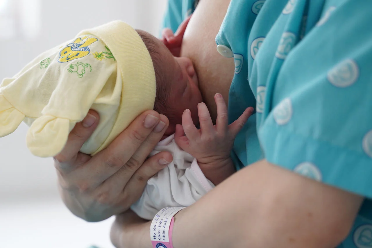 Tuần lễ Nuôi con bằng sữa mẹ: Dinh dưỡng và phát triển bền vững cho trẻ