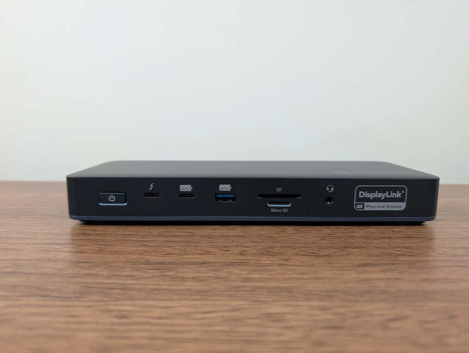 One USB-C Cable Can Simplify Your Entire Desk Setup