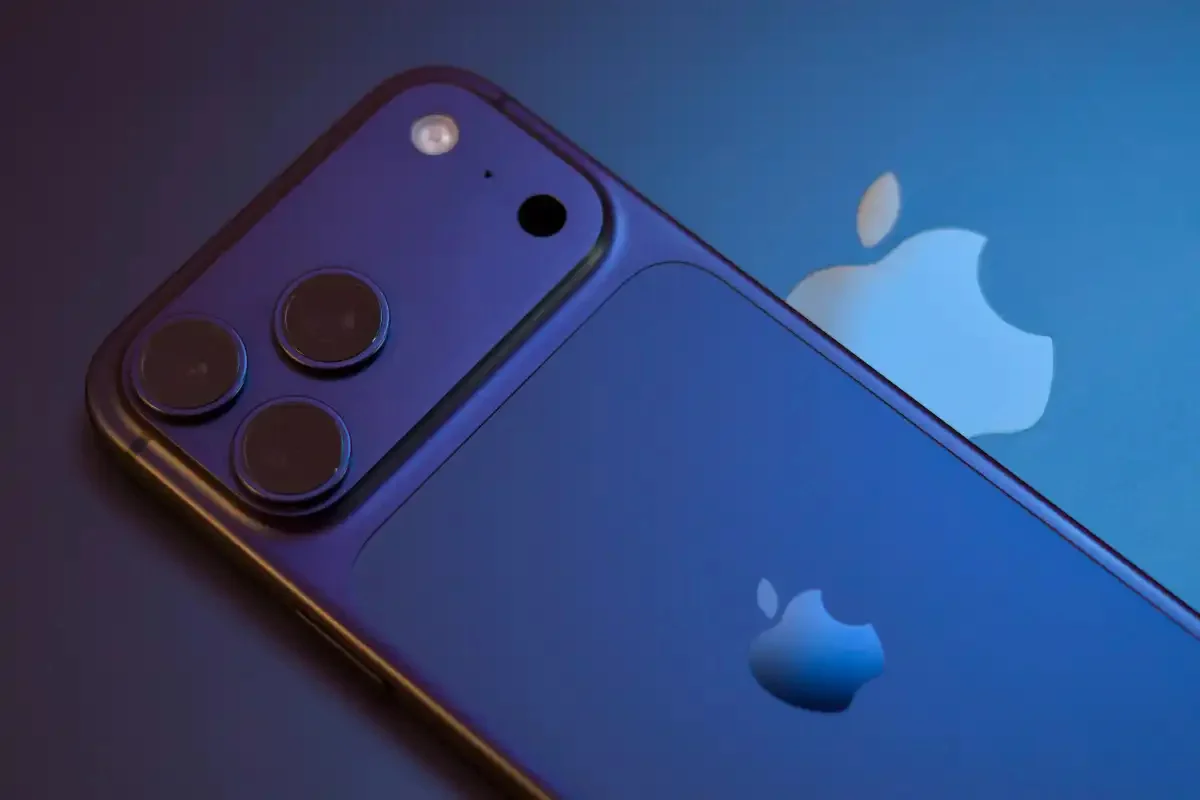 Mua iPhone 17 giảm giá sâu hay chờ iPhone 18?