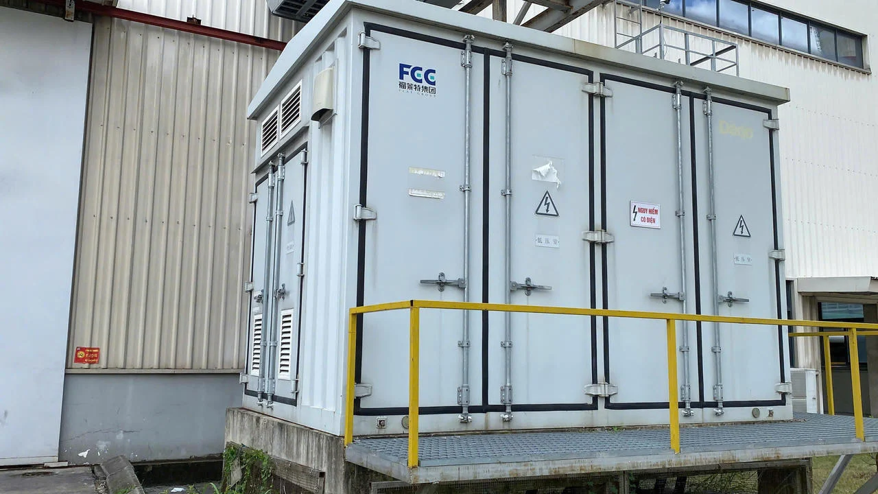 Việt Nam tăng tốc điện mặt trời: Từ mái nhà tới nhà máy