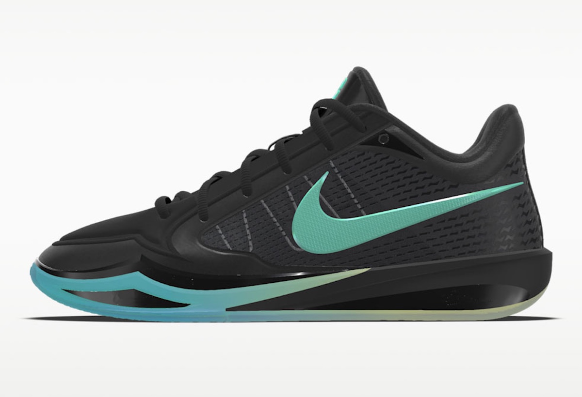 Nike Sabrina 4 Customization vs Nike Nationals Colorway