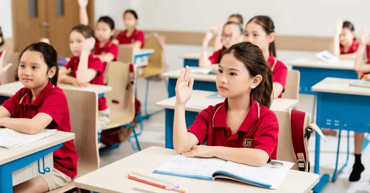 Hơn 17.000 cơ sở giáo dục sắp đóng cửa: Học sinh và phụ huynh cần chuẩn bị gì?