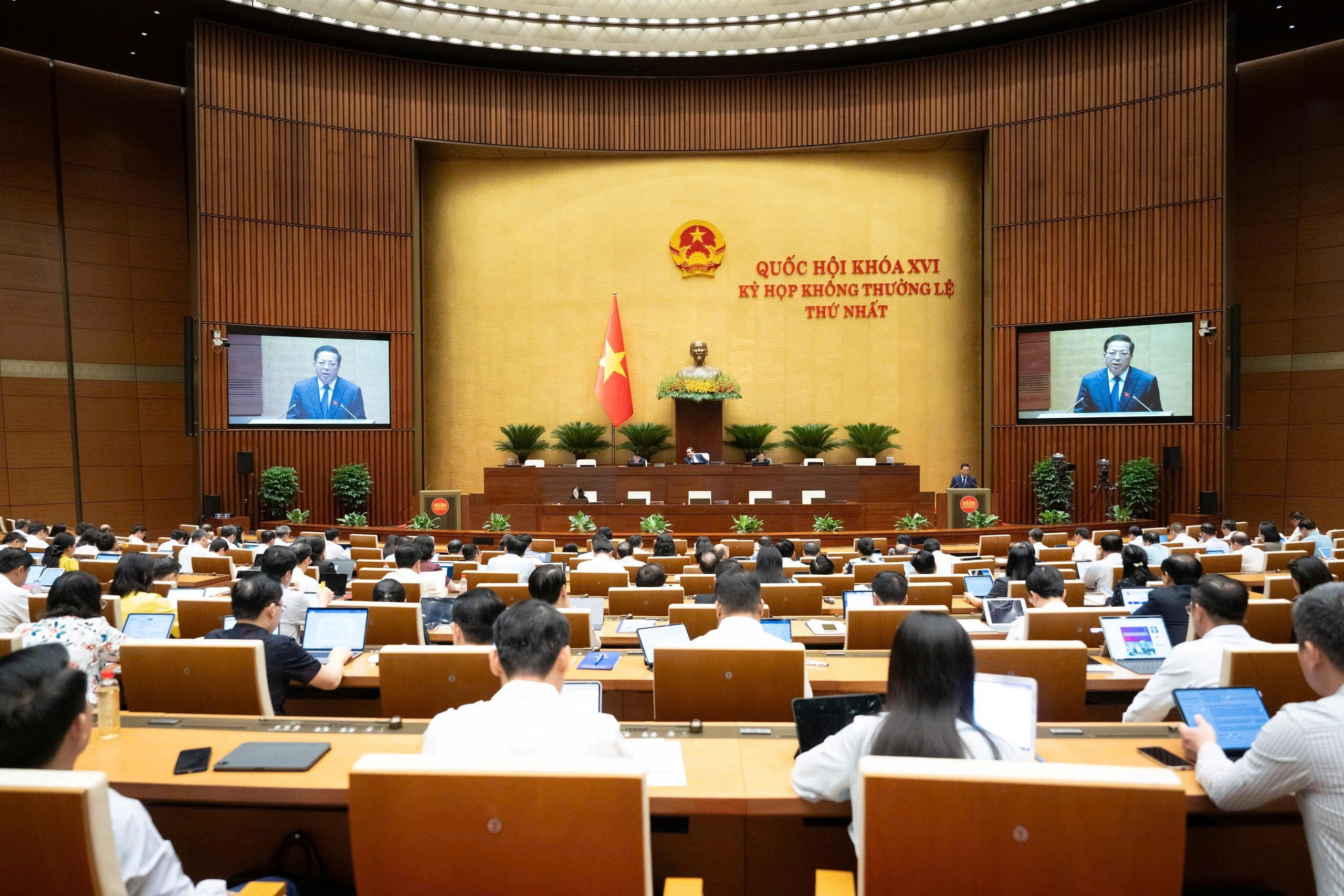 Dự án đường sắt Lào Cai - Hà Nội - Hải Phòng tăng vốn: cơ hội lớn, thách thức không nhỏ