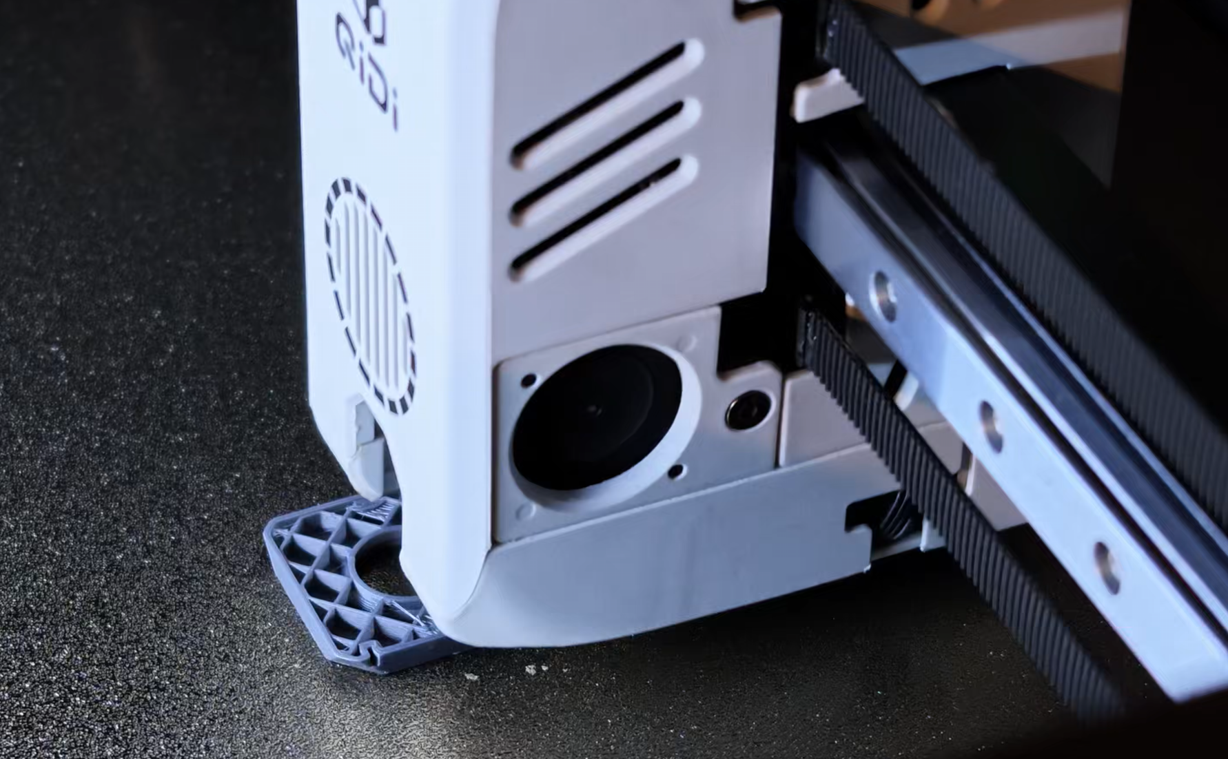 Multi-Head FDM Printers Face Off: QIDI Plus 5 vs Creator 5 Pro