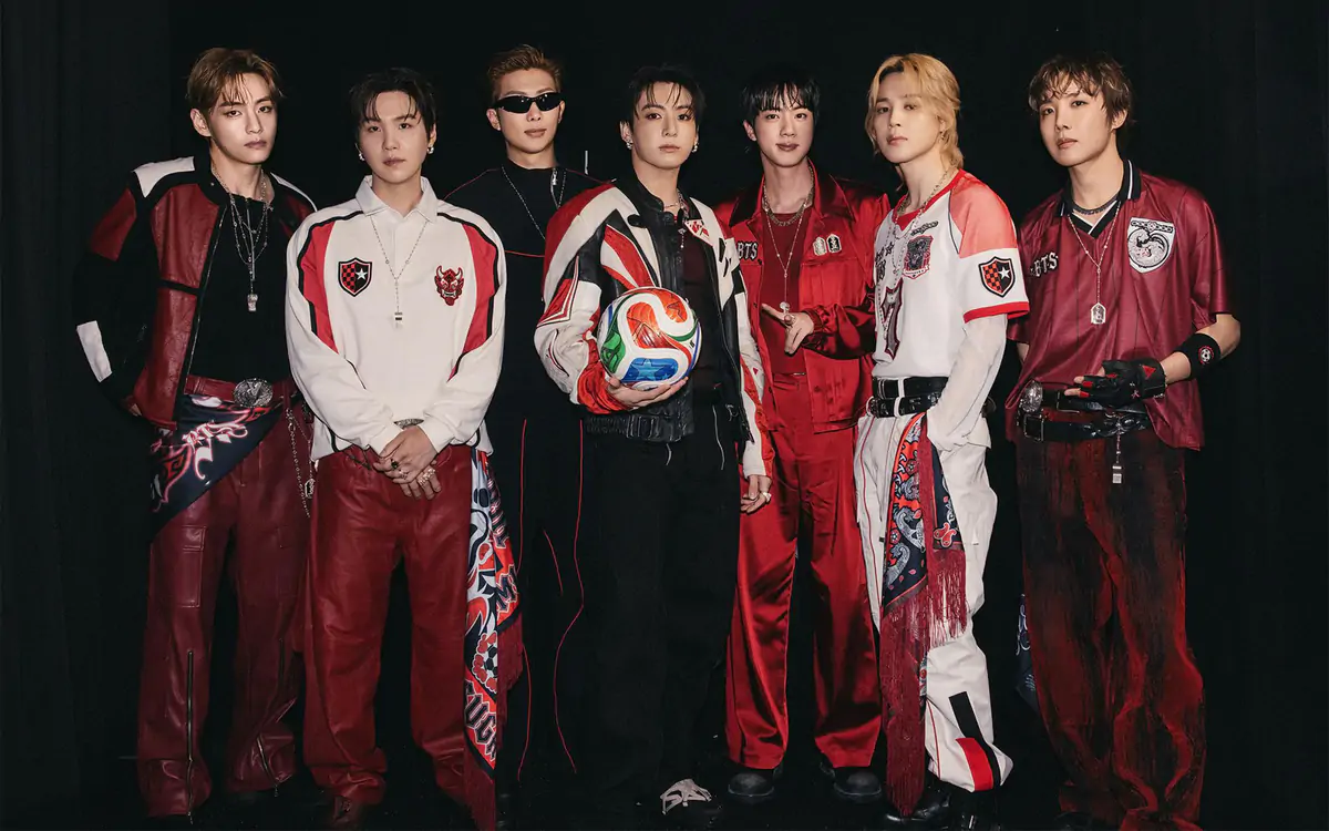 BTS từ chối Grammy: liệu K-pop có dám bước ra khỏi “lồng kính”?