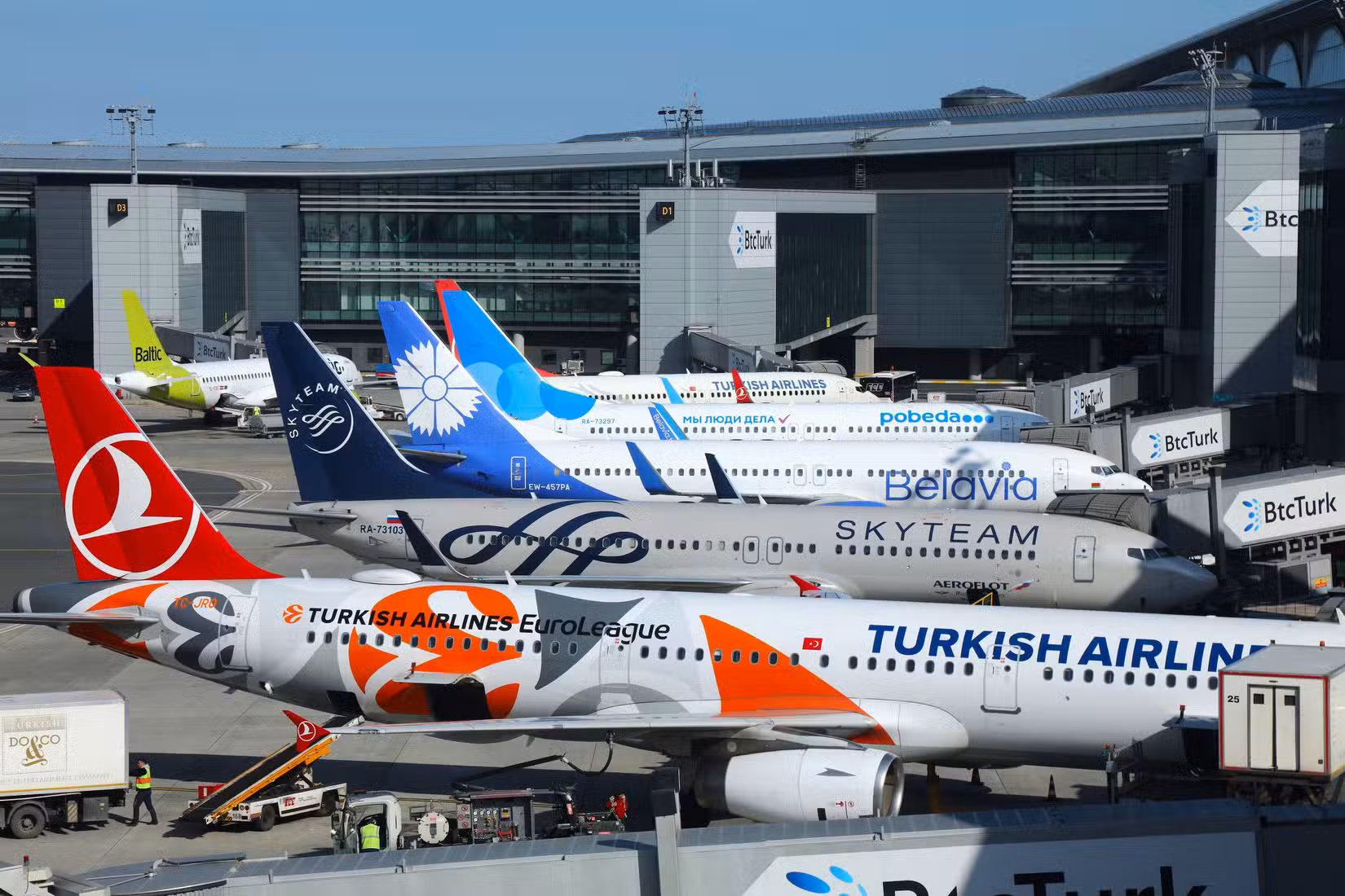 How New Long-Haul Airlines Are Opening Up Remote Destinations