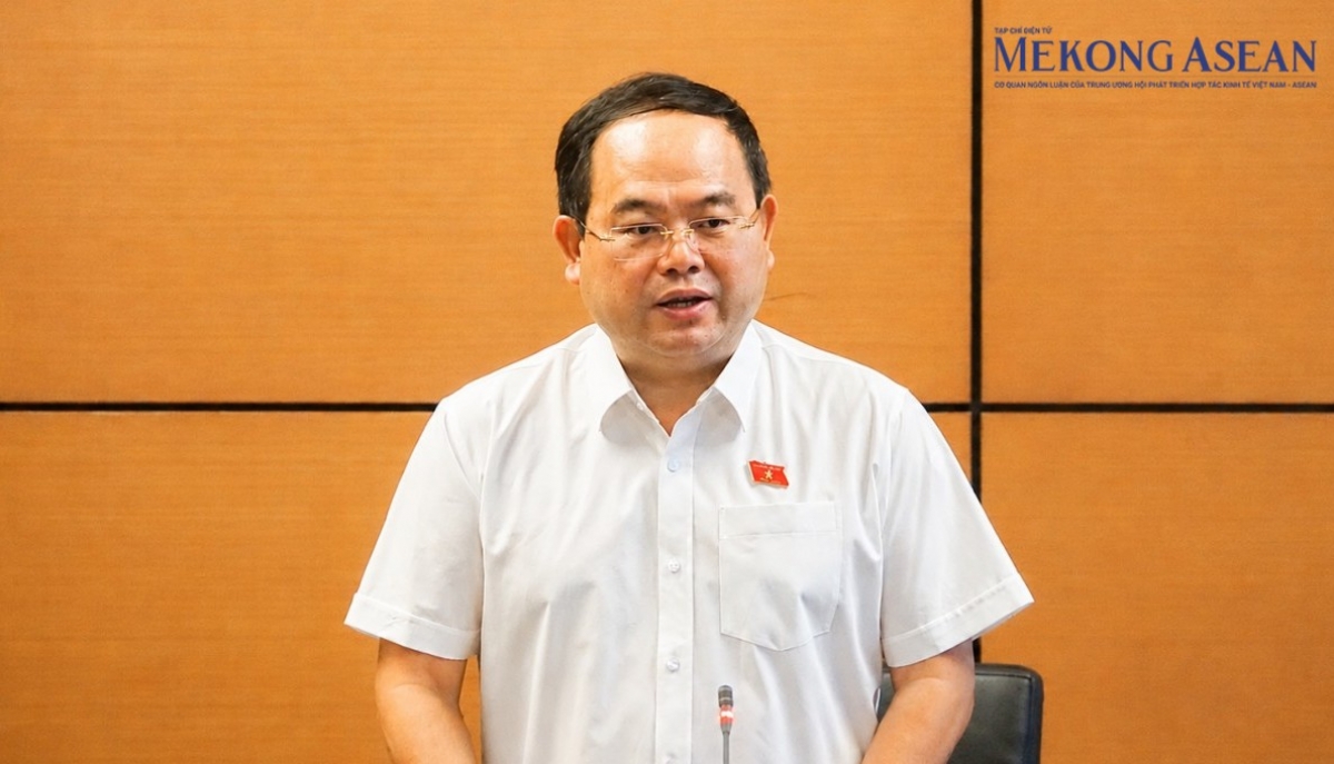 Quảng Ninh và Bắc Ninh lên thành phố: Người dân được gì?