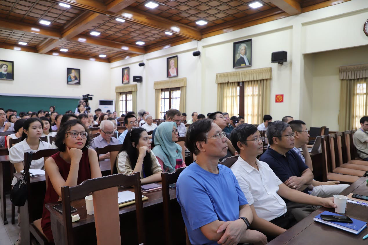 Toán học và AI cùng tiến hóa: Khi máy tính trở thành đối tác tư duy