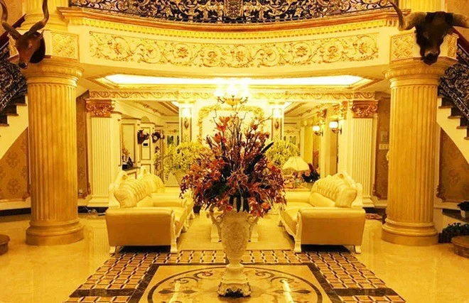 Khám phá những góc nội thất sang trọng trong biệt thự của sao Việt