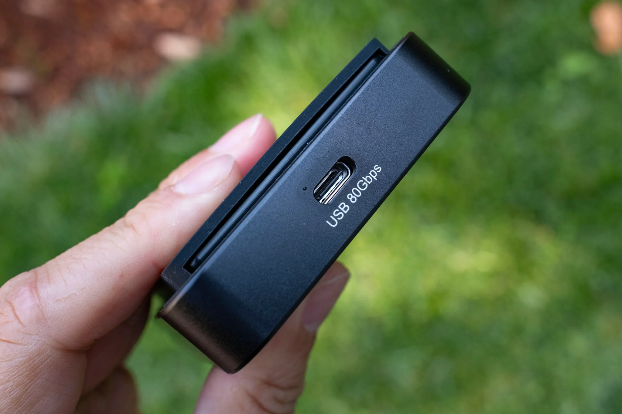 Glyph Atom EX80 vs ASUS ProArt PA40SU: chọn ổ SSD di động nào cho dân sáng tạo?