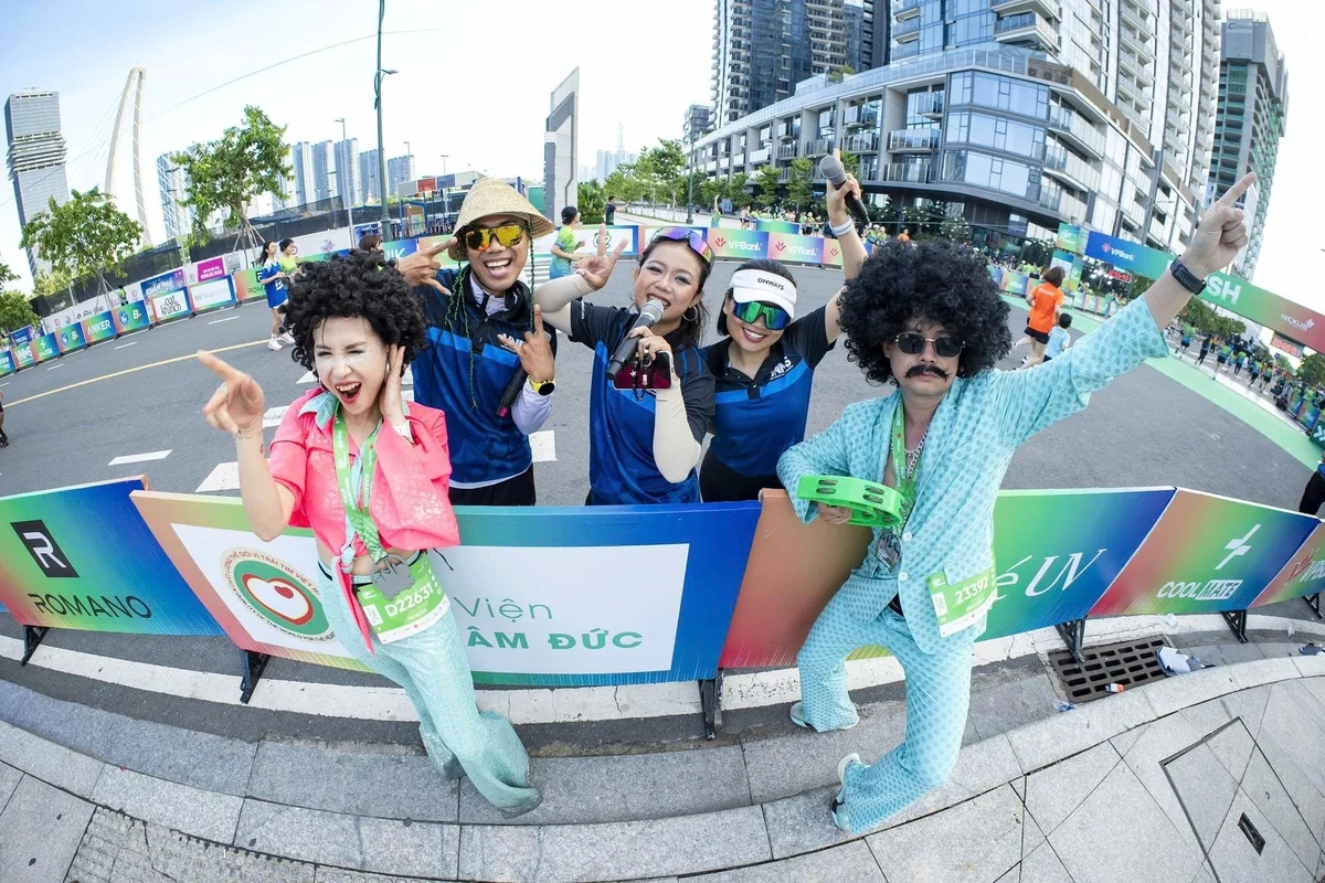VPBank Ho Chi Minh City Music Half Marathon: Khi đường chạy hóa lễ hội âm nhạc